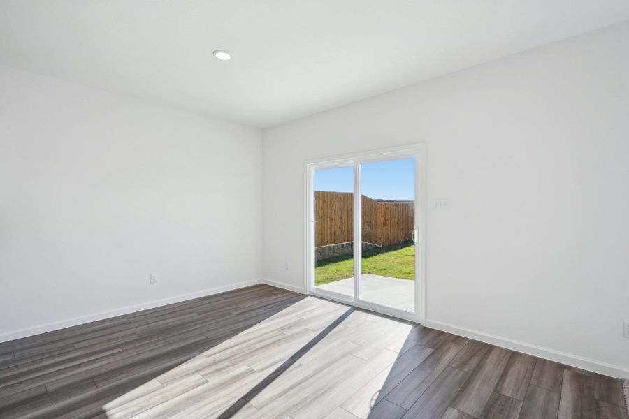 Spacious, unfurnished interior of a new home in Sunset Oaks, Maxwell (Image 19). Spacious, unfurnished interior of a new home in Sunset Oaks, Maxwell (Image 19).