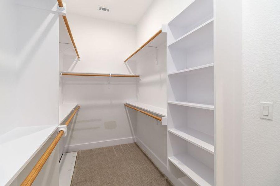 Walk in closet