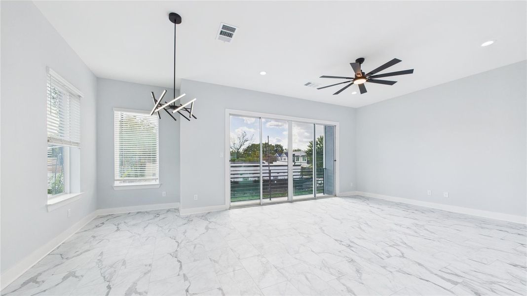 Spacious, unfurnished interior of a new home in , Houston (Image 15).