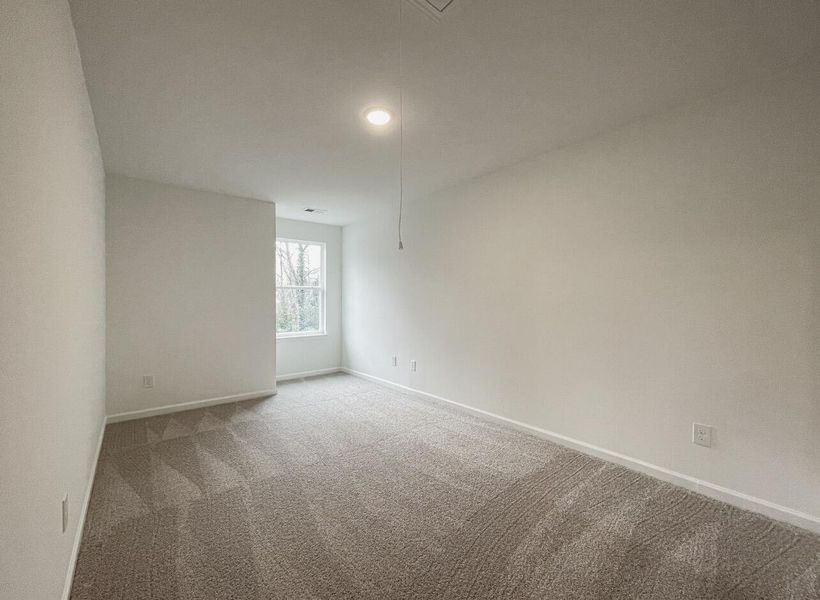 Spacious, unfurnished interior of a new home in East Main Townes, Spartanburg (Image 18). Spacious, unfurnished interior of a new home in East Main Townes, Spartanburg (Image 18).