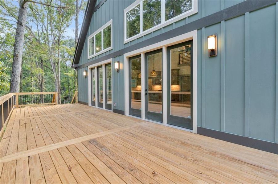 Exterior details and patio area of a home in , Monroe (Image 3).