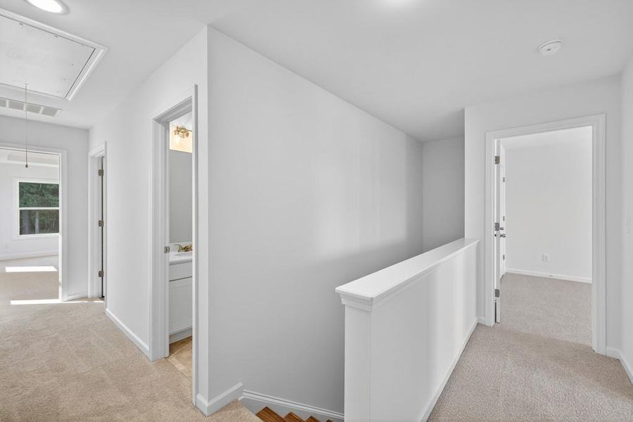 Spacious, unfurnished interior of a new home in , Jefferson (Image 20).