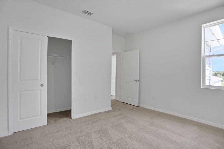 Spacious, unfurnished interior of a new home in Seaire, Parrish (Image 28).