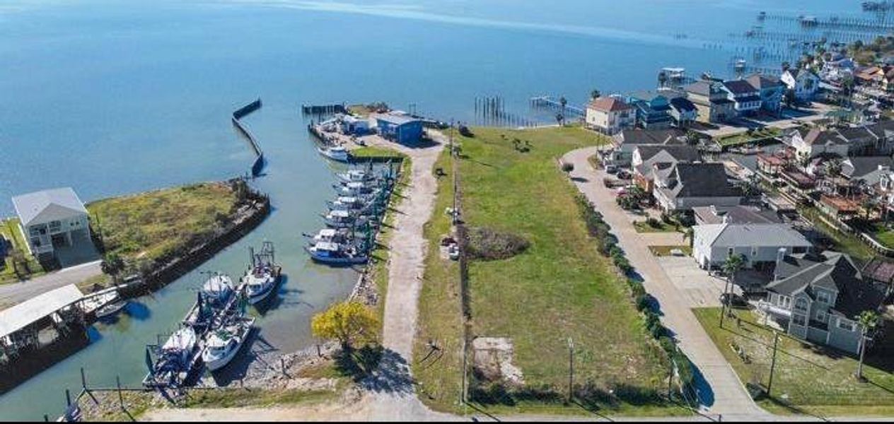 Image 7 of a home in . Image 7 of a home in .