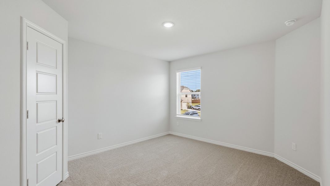 Secondary bedroom