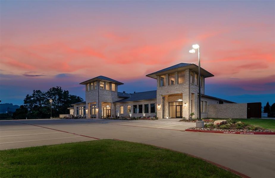 Image 24 of a home in Heath Golf & Yacht Villas. Image 24 of a home in Heath Golf & Yacht Villas.