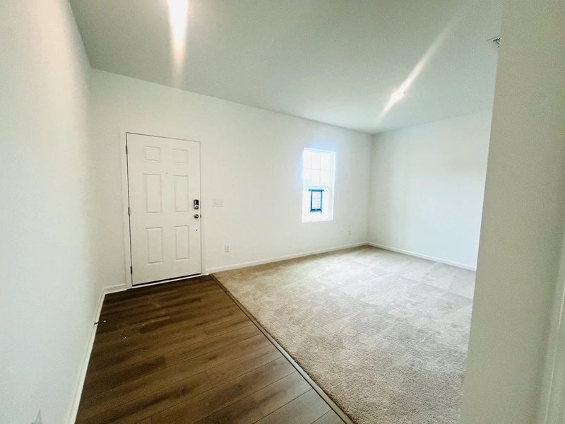 Spacious, unfurnished interior of a new home in Middleton Farms, Middlesex (Image 11).