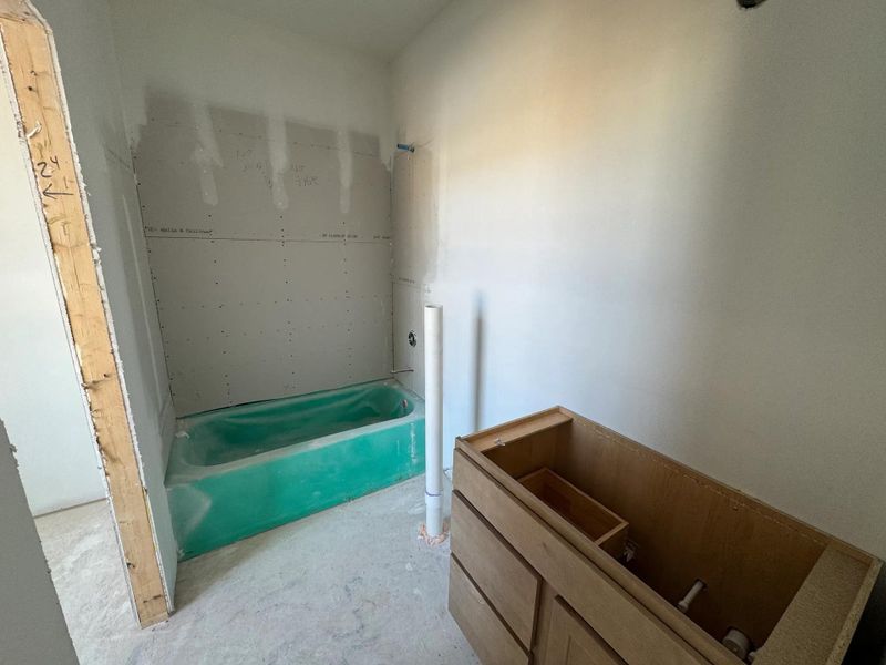 The Conley B Bathroom