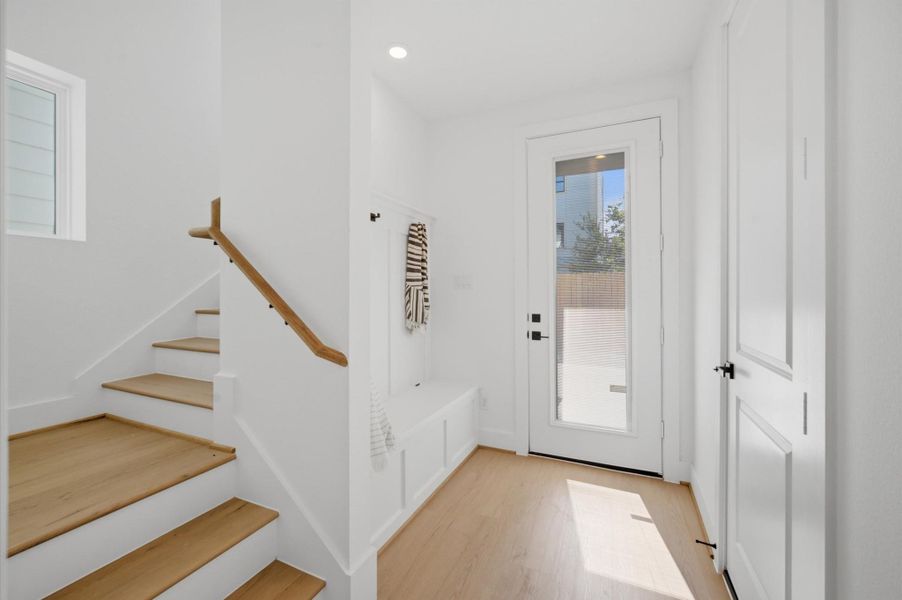 Spacious, unfurnished interior of a new home in , Houston (Image 22).