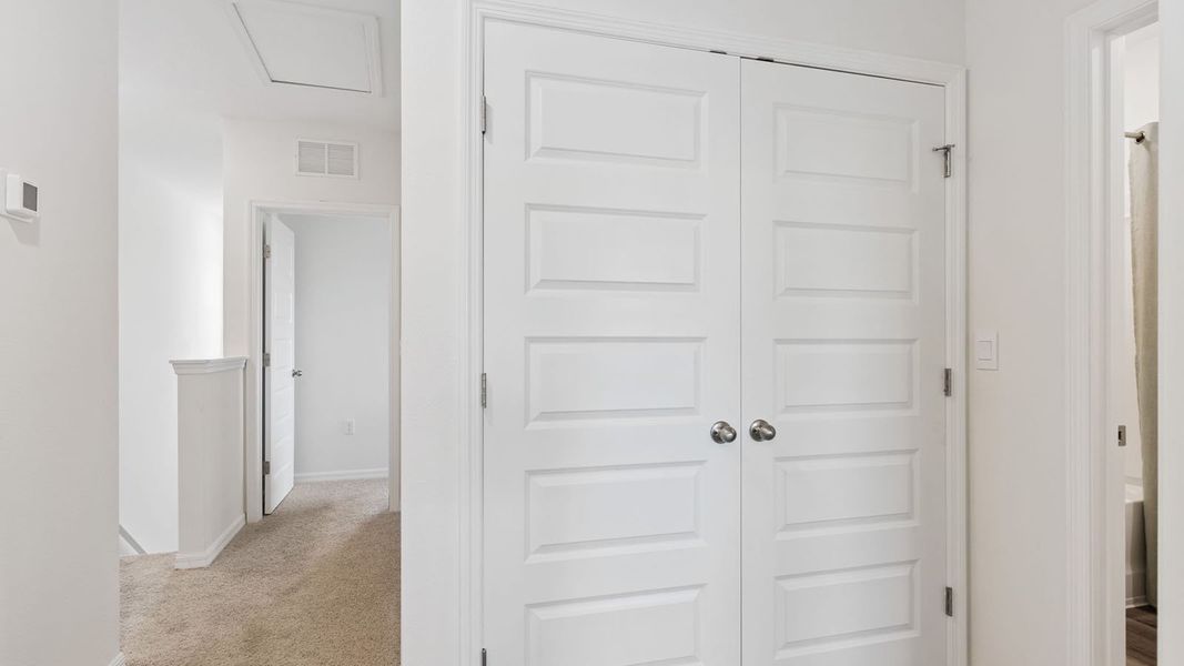 Image 32 of a home in Summerlin at Hawthorne Ranch.