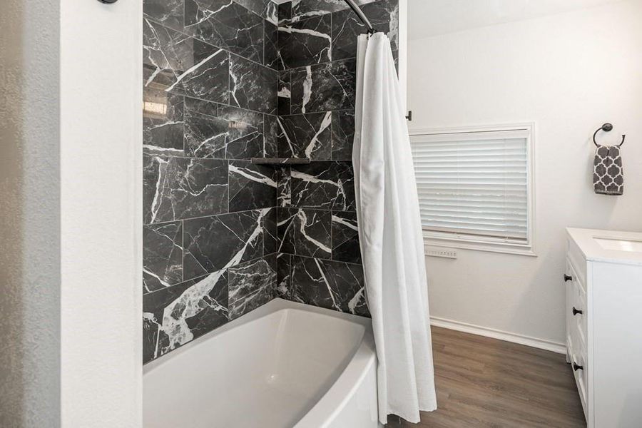 Furnished interior view inside a new home in , Gun Barrel City (Image 23).