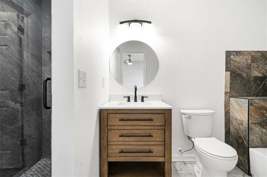 Furnished interior view inside a new home in , Union City (Image 18).