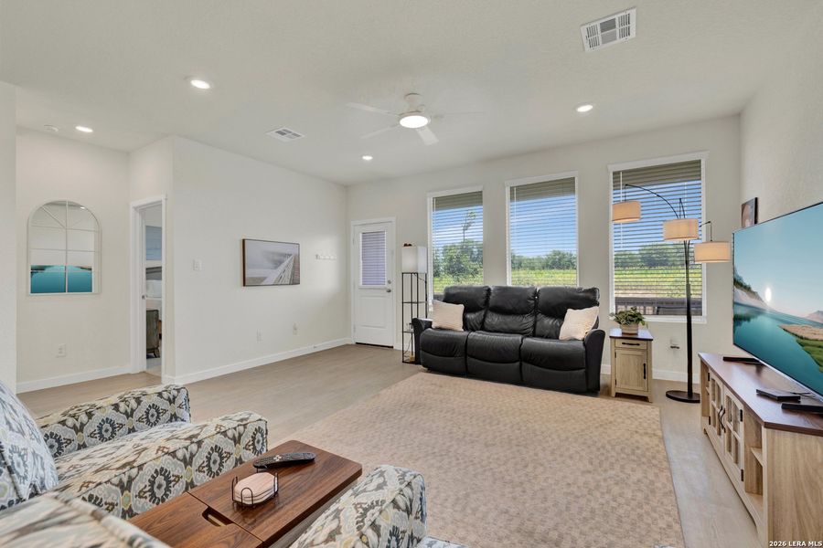 Furnished interior view inside a new home in Parkside, New Braunfels (Image 9).