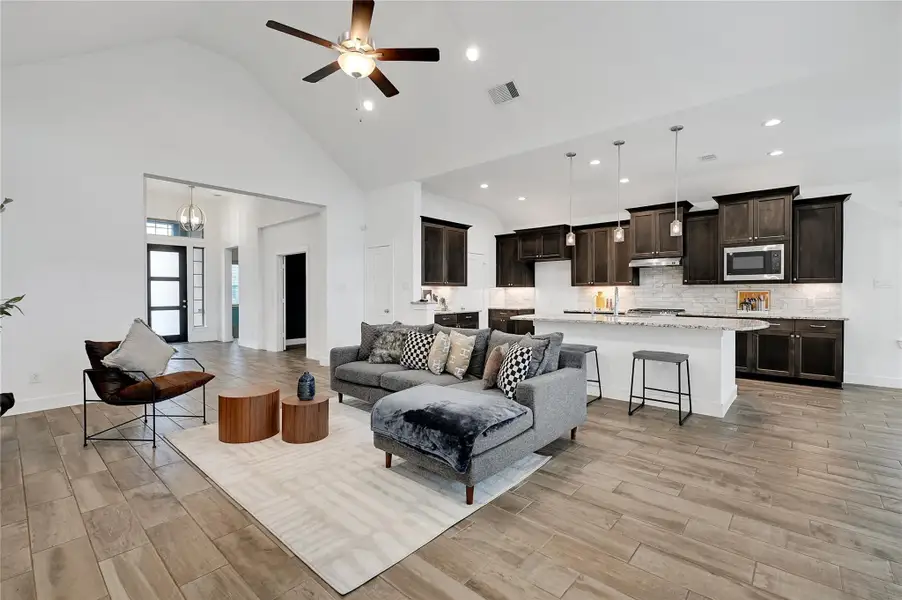 Furnished interior view inside a new home in Lago Mar, Texas City (Image 5). Furnished interior view inside a new home in Lago Mar, Texas City (Image 5).