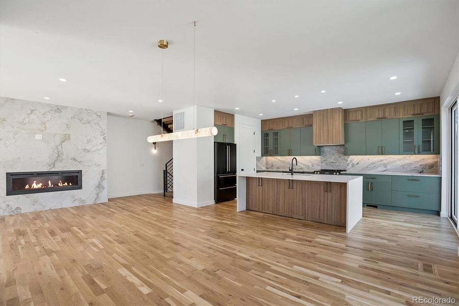 Image 36 of a home in .