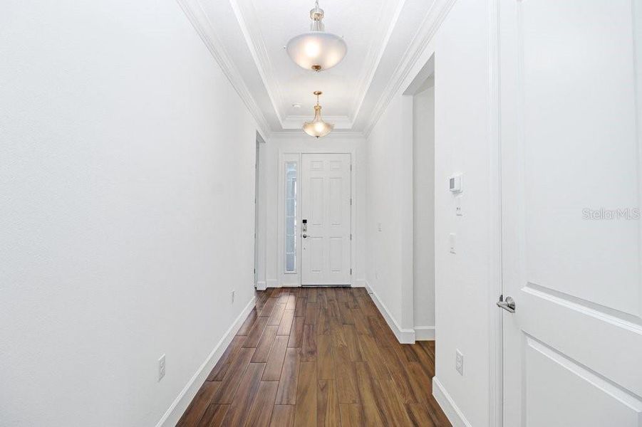 Spacious, unfurnished interior of a new home in Esplanade at Artisan Lakes, Palmetto (Image 28).