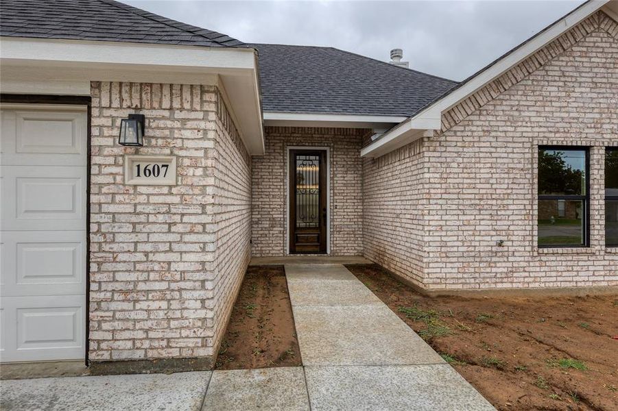 Exterior details and patio area of a home in , Jacksboro (Image 17). Exterior details and patio area of a home in , Jacksboro (Image 17).