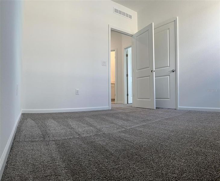 Spacious, unfurnished interior of a new home in Wellness Ridge: Cottage Collection, Clermont (Image 19). Spacious, unfurnished interior of a new home in Wellness Ridge: Cottage Collection, Clermont (Image 19).