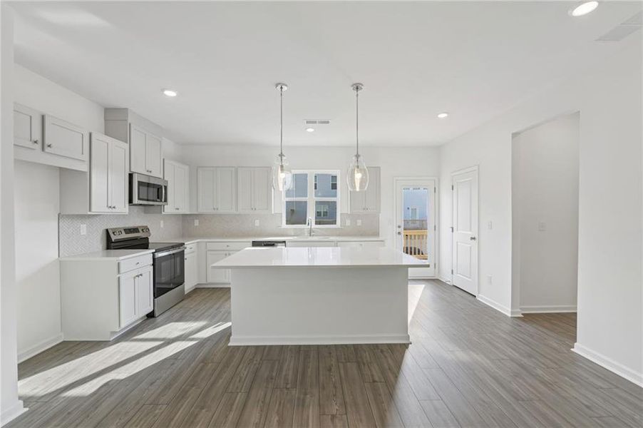 Furnished interior view inside a new home in Chandler Run, Tucker (Image 13).