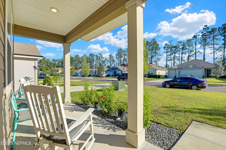 Exterior details and patio area of a home in , Green Cove Springs (Image 2). Exterior details and patio area of a home in , Green Cove Springs (Image 2).