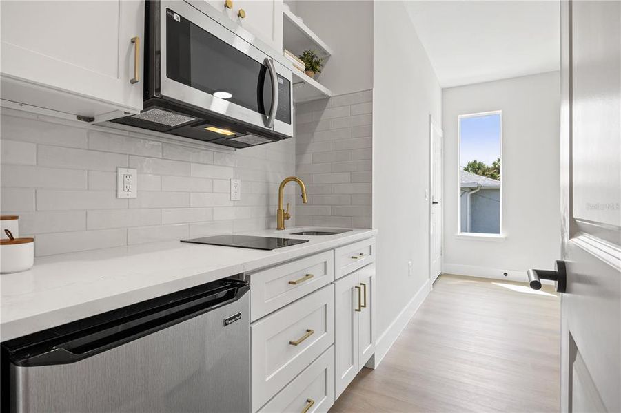 In-law Suite / Office / Rental In-law Suite / Office / Rental