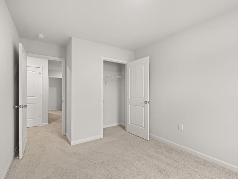 Spacious, unfurnished interior of a new home in Woodbury Park, Atlanta (Image 30). Spacious, unfurnished interior of a new home in Woodbury Park, Atlanta (Image 30).