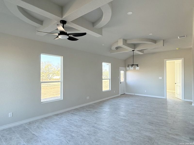 Spacious, unfurnished interior of a new home in , Pleasanton (Image 4).