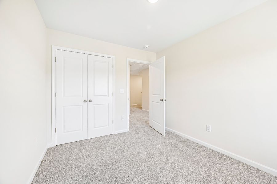 Spacious, unfurnished interior of a new home in Trenton Place, Roebuck (Image 38).