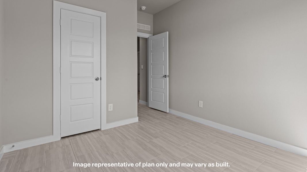 Spacious, unfurnished interior of a new home in Homestead at Parks Bell Ranch, Odessa (Image 19).