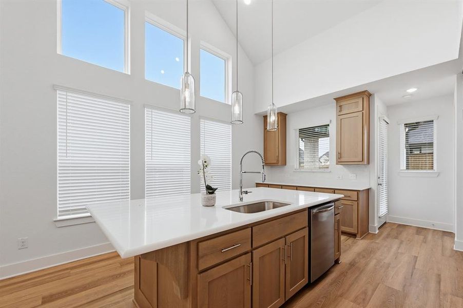 Furnished interior view inside a new home in Hillstead, Lavon (Image 9).