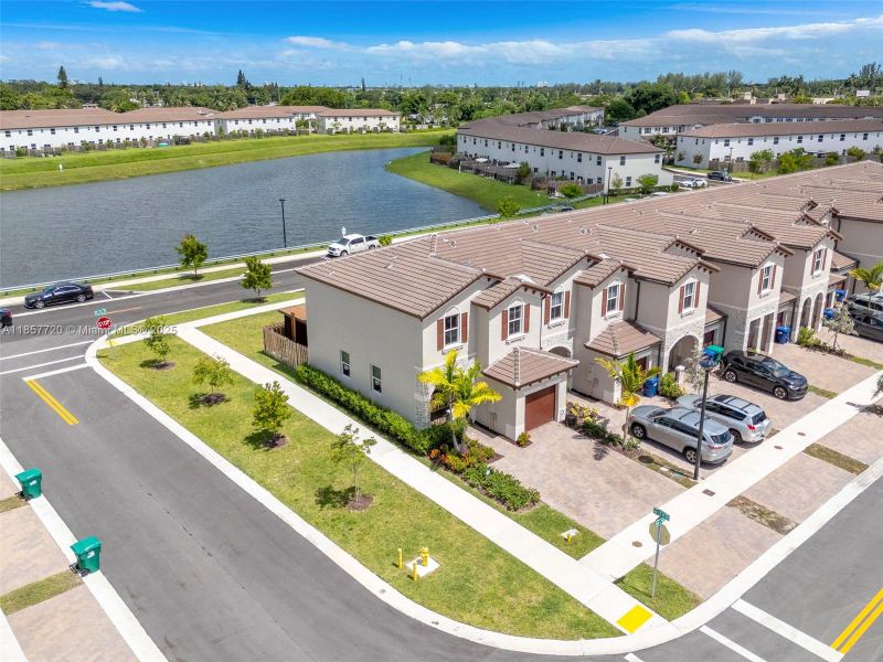 Image 32 of a home in .