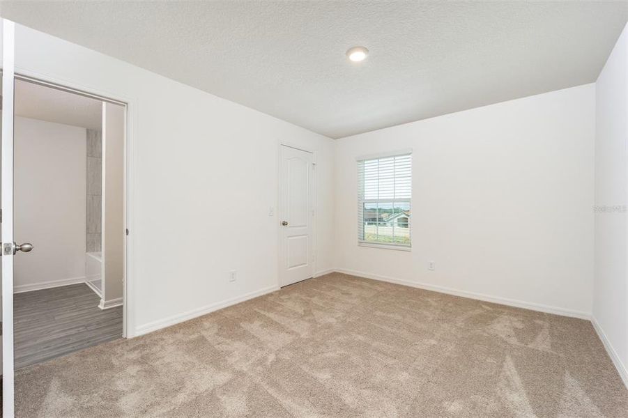 Spacious, unfurnished interior of a new home in Sol Vista, Dundee (Image 19). Spacious, unfurnished interior of a new home in Sol Vista, Dundee (Image 19).