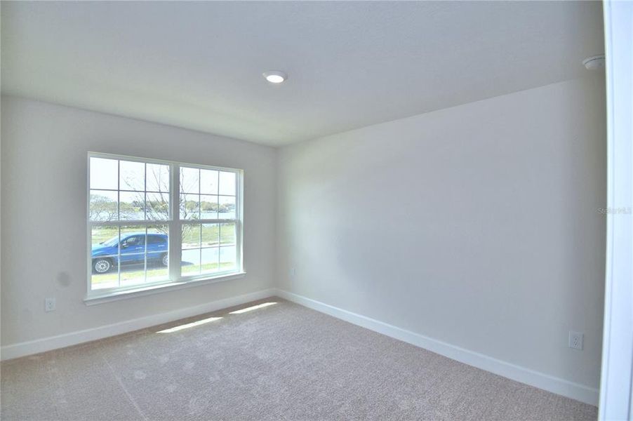 Spacious, unfurnished interior of a new home in Lake Juliana Estates, Auburndale (Image 57).