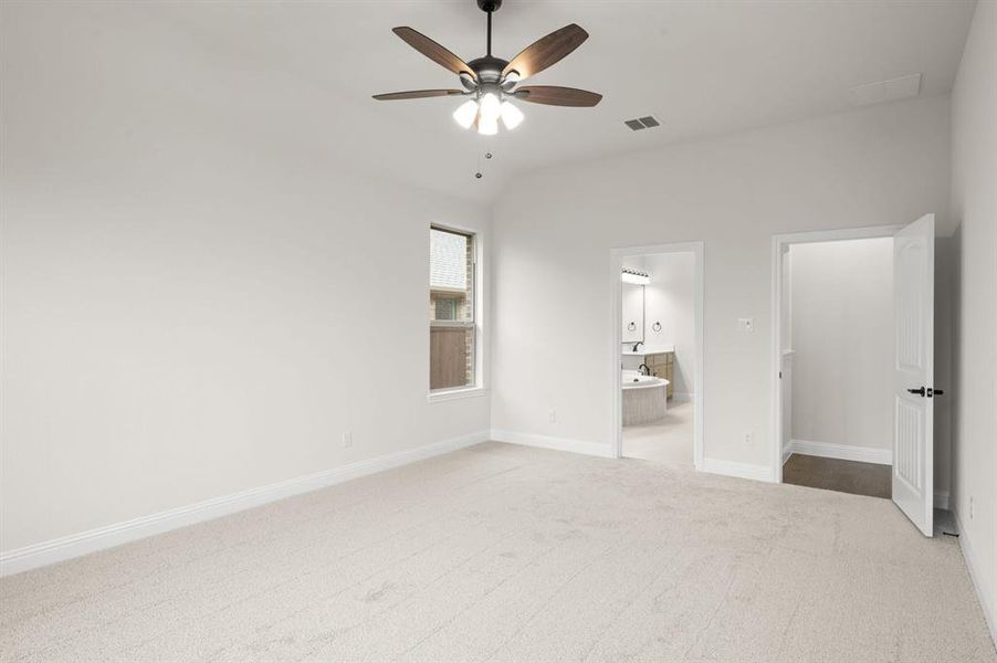 Spacious, unfurnished interior of a new home in Silo Mills – Signature Series, Joshua (Image 22). Spacious, unfurnished interior of a new home in Silo Mills – Signature Series, Joshua (Image 22).