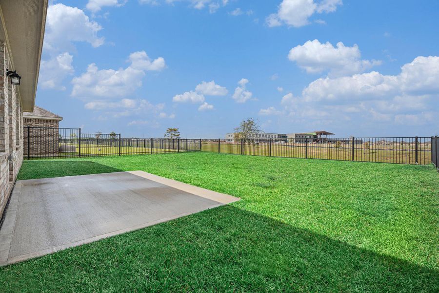 Exterior details and patio area of a home in Lago Mar, Texas City (Image 3). Exterior details and patio area of a home in Lago Mar, Texas City (Image 3).
