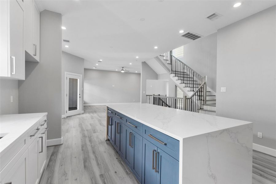 Island fixture will be installed prior to closing Island fixture will be installed prior to closing