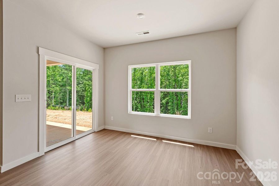 Spacious, unfurnished interior of a new home in Knights Bridge, Richburg (Image 7).