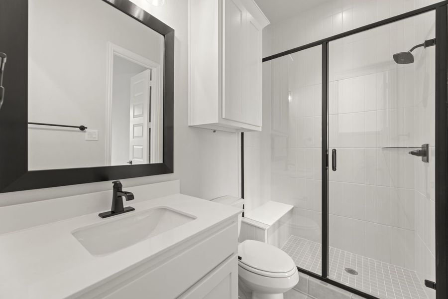 Representative furnished interior of a home built from the Southport by Windsor Homes in Ridge Pointe Estates, McLendon-Chisholm (Image 14).