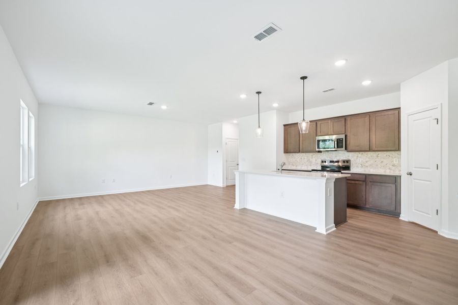 Image 26 representing the Meadow by Ashton Woods in Middleton Farms, Middlesex, NC.