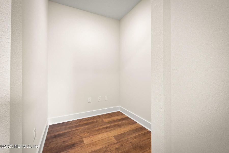 Spacious, unfurnished interior of a new home in , Hilliard (Image 20).