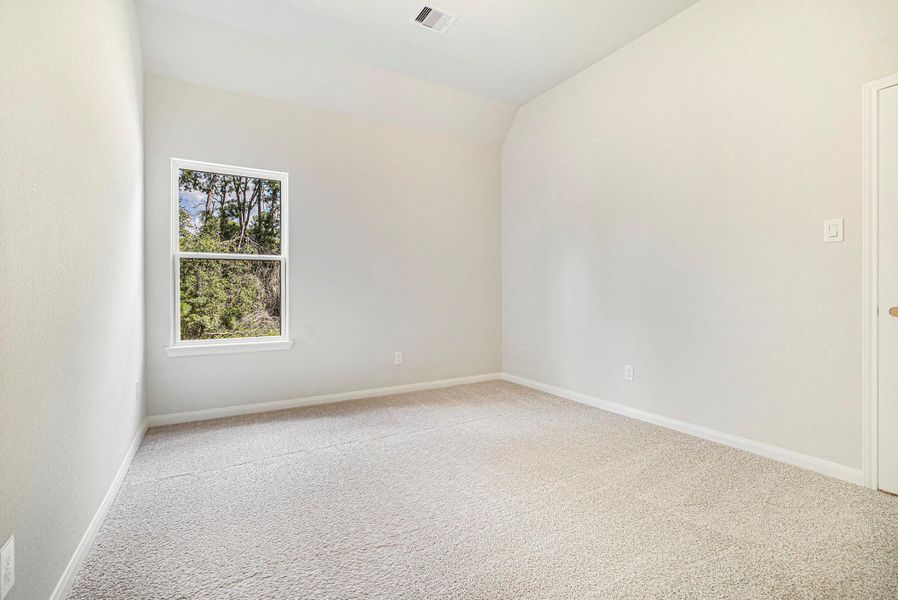 Spacious, unfurnished interior of a new home in Oakwood Ranch, Willis (Image 34). Spacious, unfurnished interior of a new home in Oakwood Ranch, Willis (Image 34).