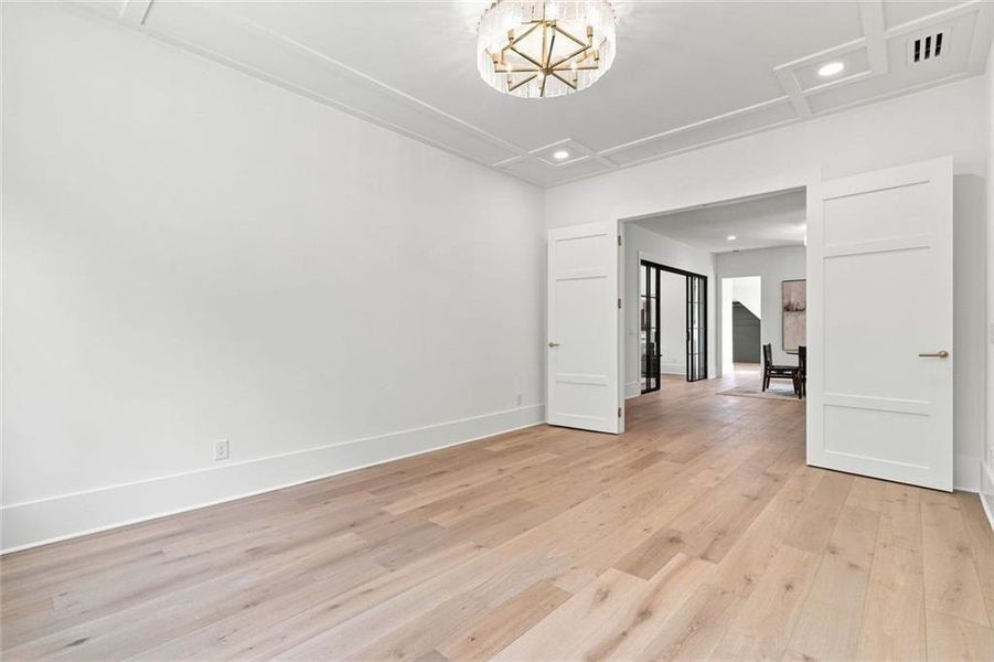 Spacious, unfurnished interior of a new home in , Alpharetta (Image 28). Spacious, unfurnished interior of a new home in , Alpharetta (Image 28).