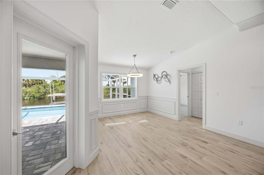 Spacious, unfurnished interior of a new home in , Port Charlotte (Image 47).