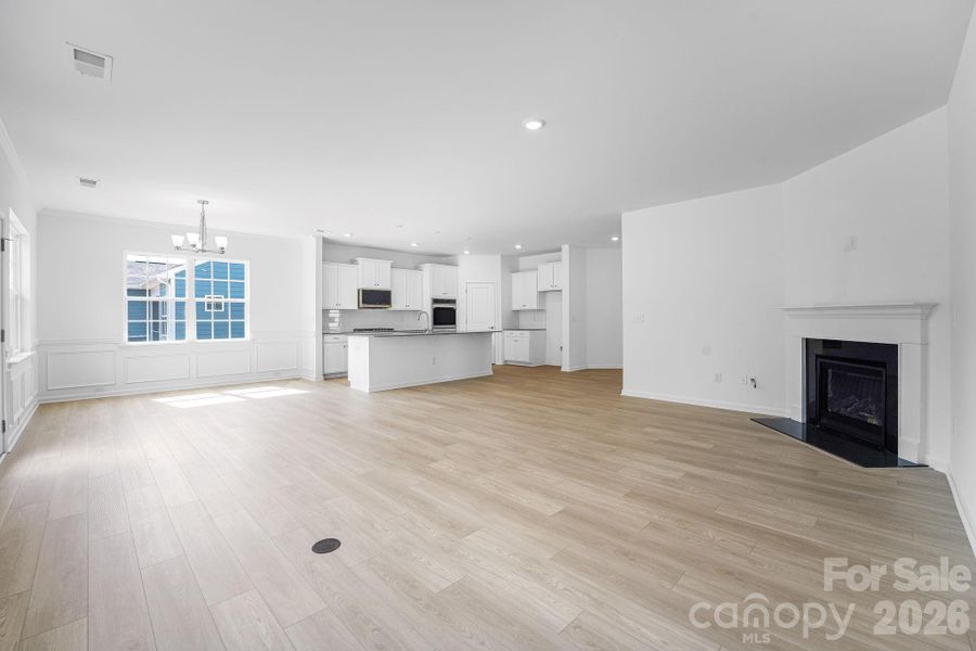 Spacious, unfurnished interior of a new home in Roselyn, Lancaster (Image 11).