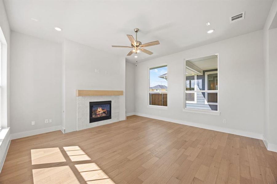 Spacious, unfurnished interior of a new home in The Heights at Uptown Celina, Celina (Image 22). Spacious, unfurnished interior of a new home in The Heights at Uptown Celina, Celina (Image 22).