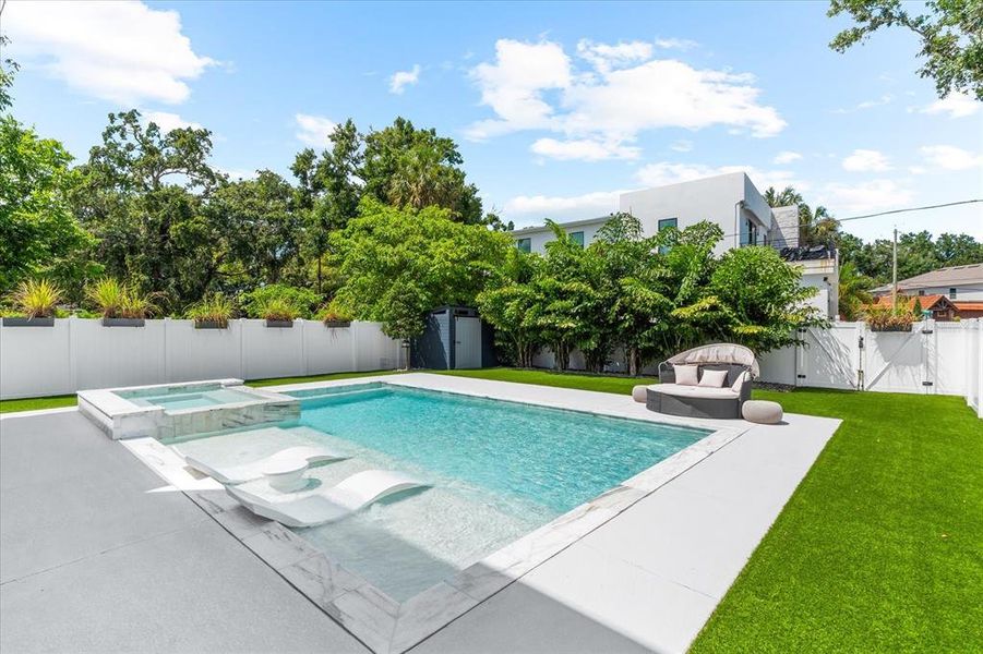 Exterior details and patio area of a home in , Tampa (Image 48).