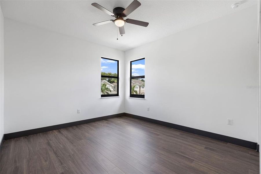 Spacious, unfurnished interior of a new home in , Tampa (Image 21).