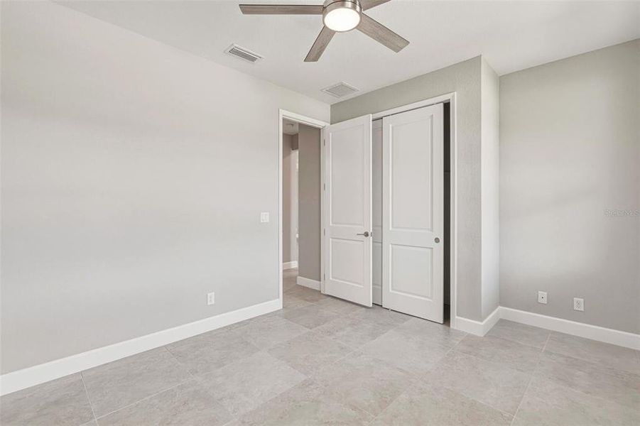 Spacious, unfurnished interior of a new home in , Rotonda West (Image 18).