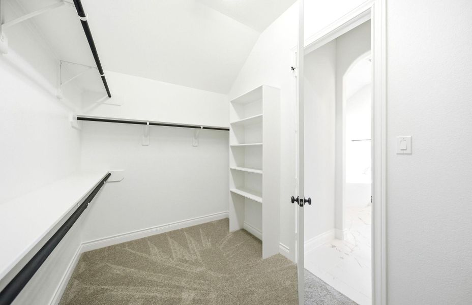 Spacious, unfurnished interior of a new home in Bridgeland 60′, Cypress (Image 29).