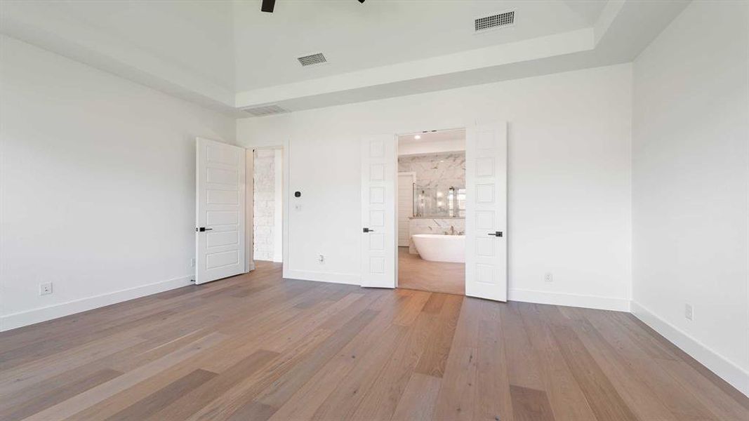 Spacious, unfurnished interior of a new home in Adkins Park 70', Hurst (Image 15). Spacious, unfurnished interior of a new home in Adkins Park 70', Hurst (Image 15).